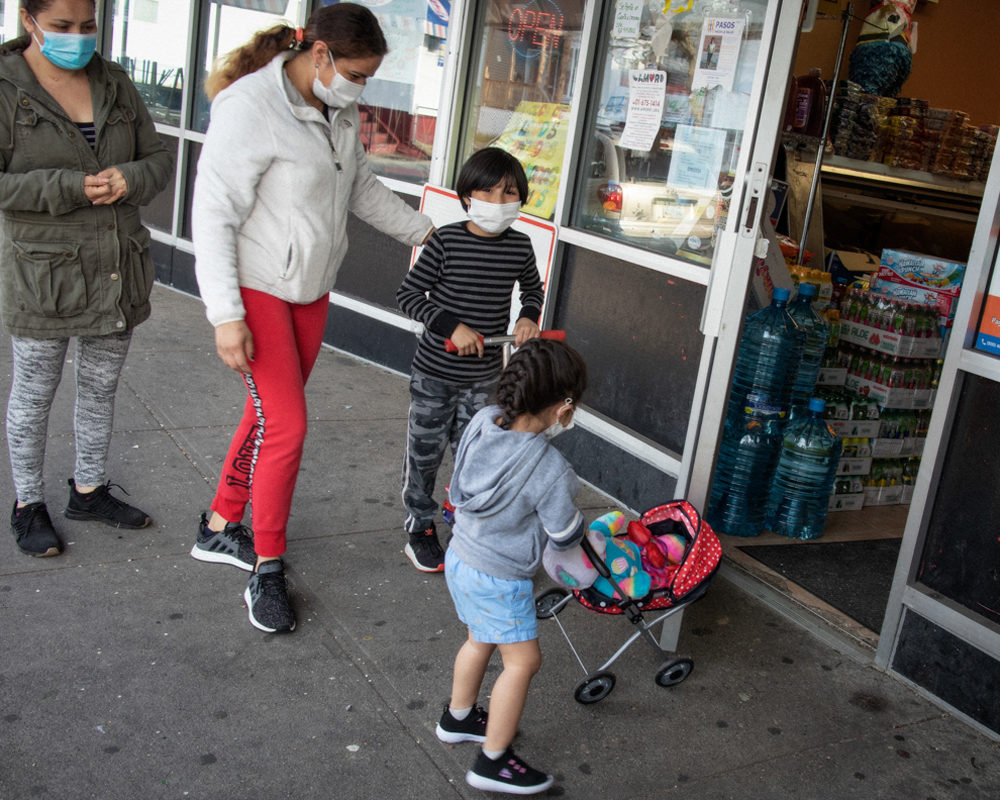 Family shopping during pandemic