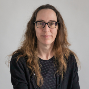 Pamela Adams headshot