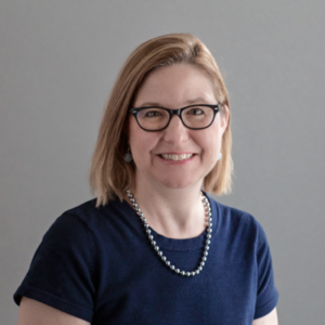 Wendi DeClercq headshot