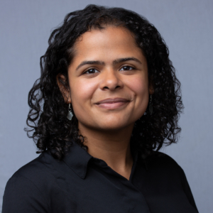 Lehidy Frias headshot