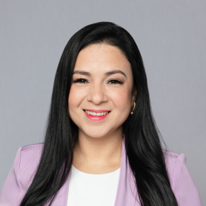 Helen Morales headshot