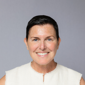 Karen Sylvia headshot