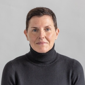 Karen Sylvia headshot